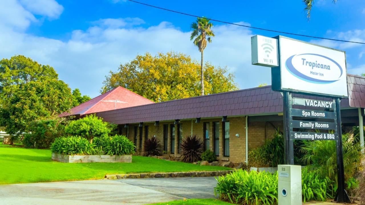 Tropicana Motor Inn Коув Экстерьер фото